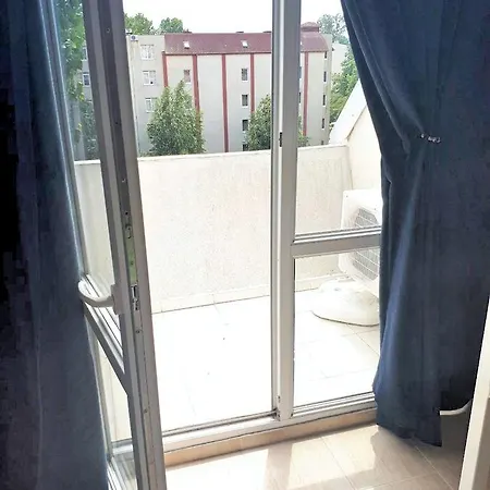 Gerber 3 Maisonette Eh 아파트 써니비치